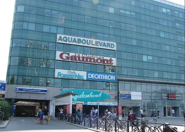 Heart Of Porte De Versailles شقة
